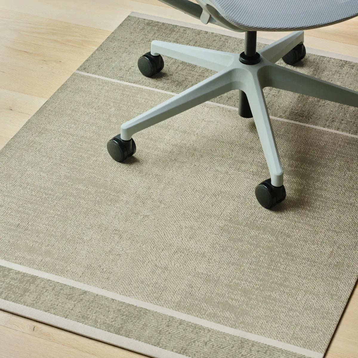 Open Box - Woven Chair Mat