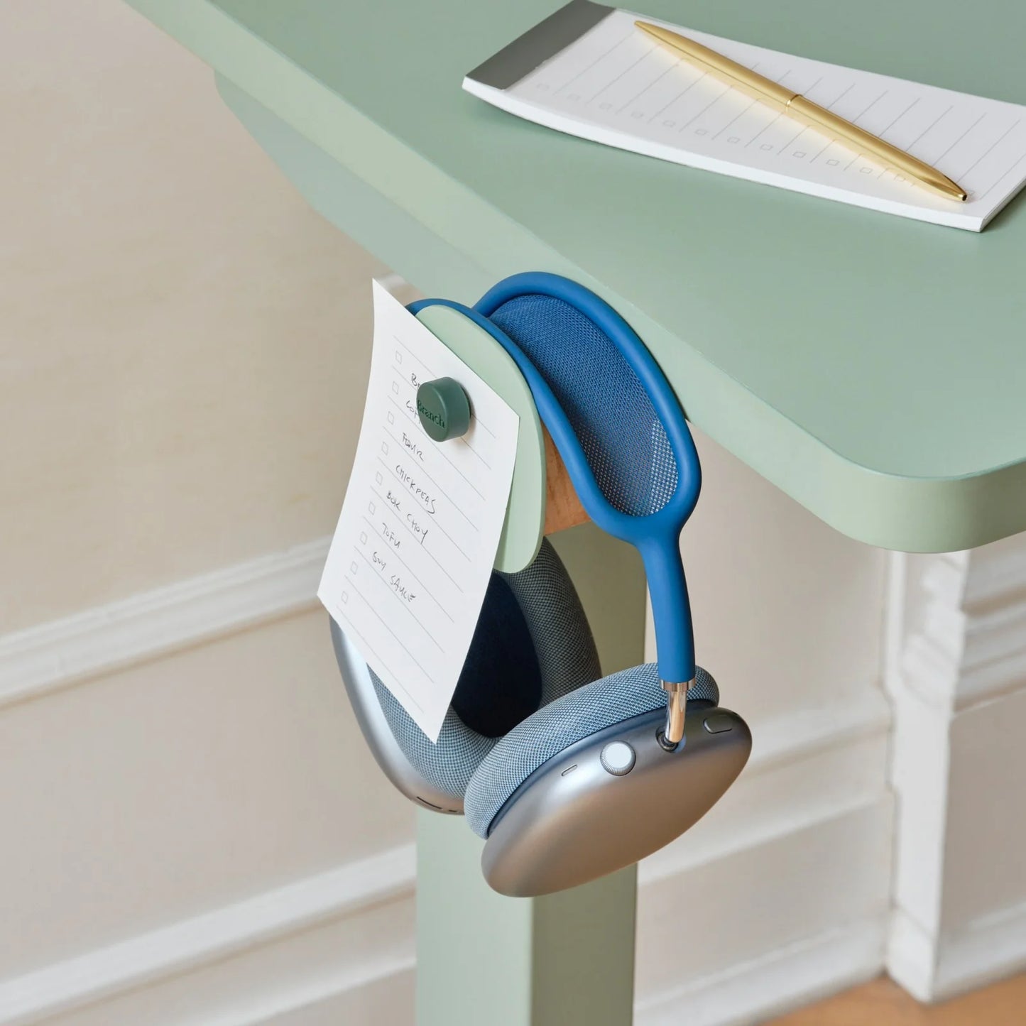 Open Box - Headphone Stand