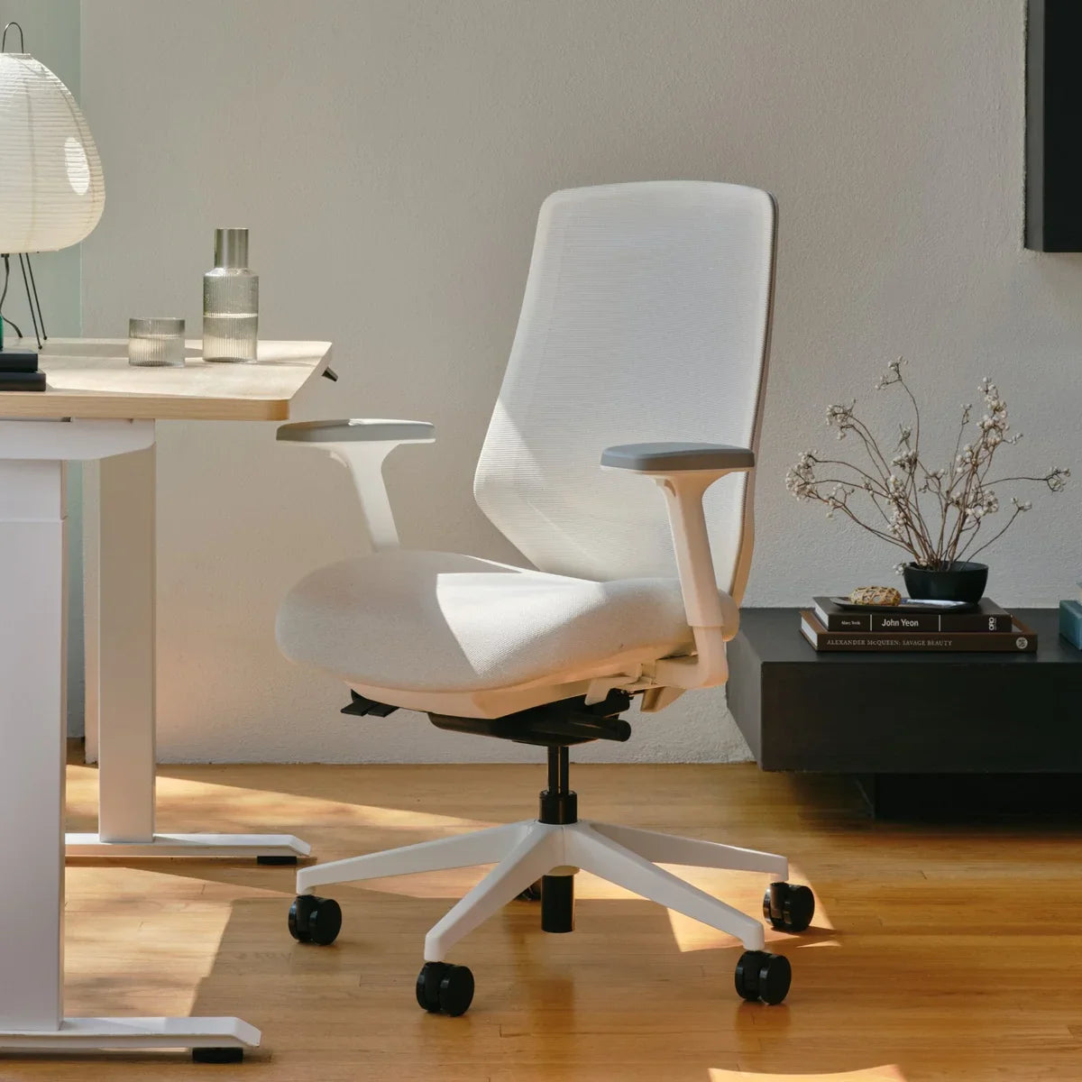 Open Box - Ergonomic Chair Pro