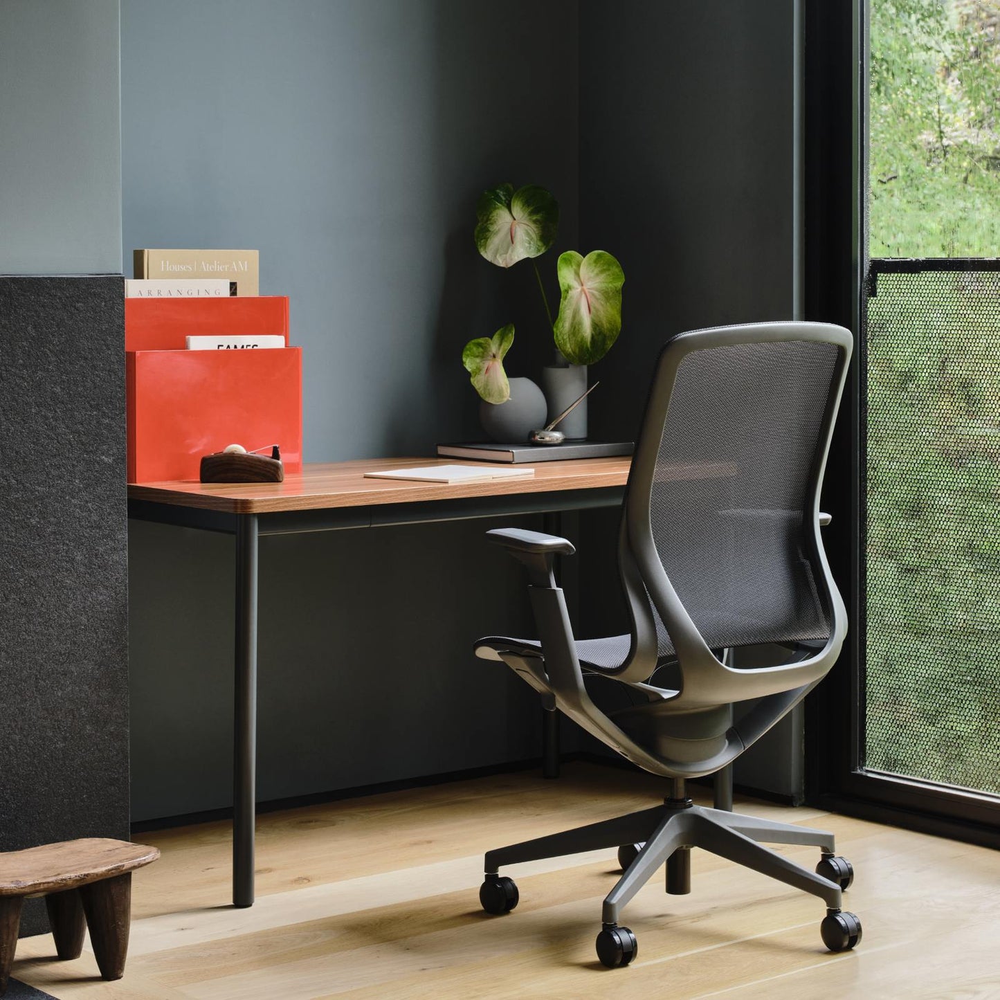 Open Box - Aire Chair