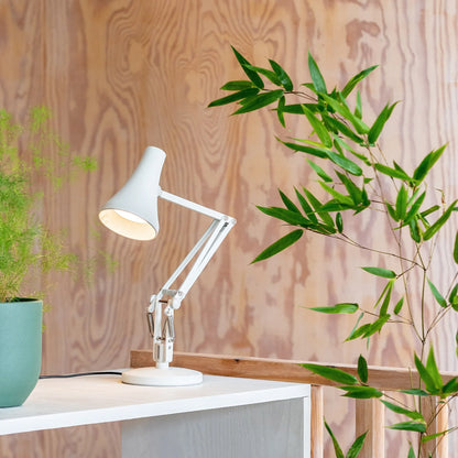 Open Box - 90 Mini Mini Desk Lamp