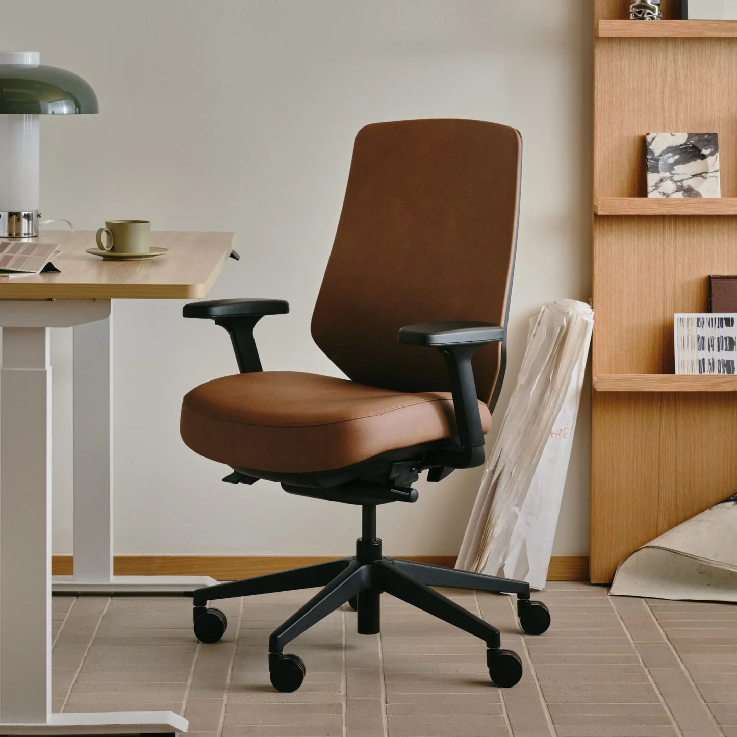 Open Box - Ergonomic Chair Pro