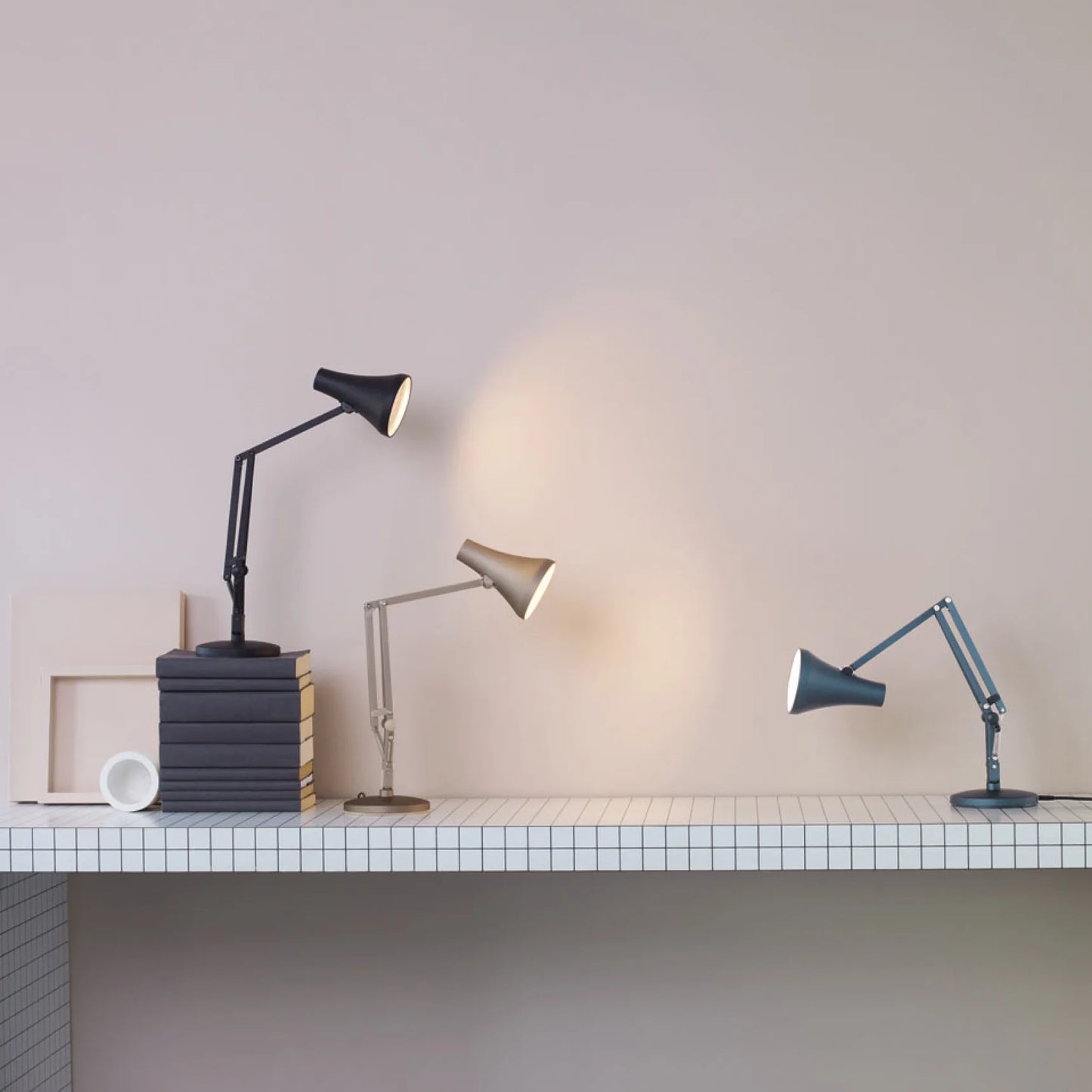 Open Box - 90 Mini Mini Desk Lamp